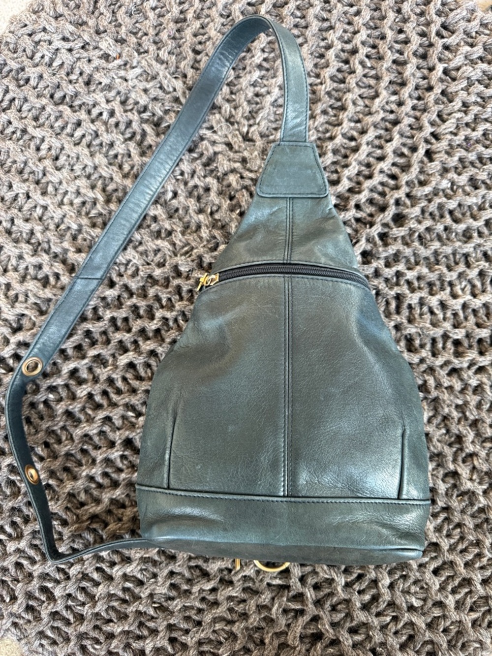 Vintage Y2K Tignanello Navy Blue Leather Crossbody Sling Bag with Gold Hardware